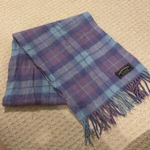 James pringle weavers 100% pure new wool scarf unisex